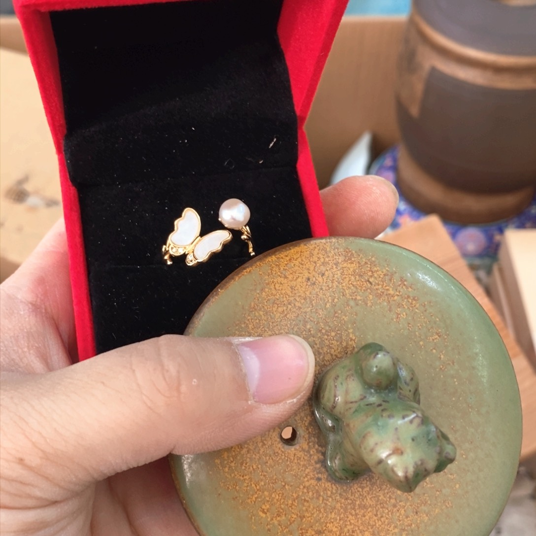 瓷片哈哈哈哈哈哈哈哈哈