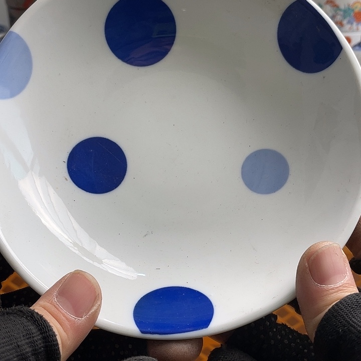 瓷片飘哈哈哈我也是个很爱