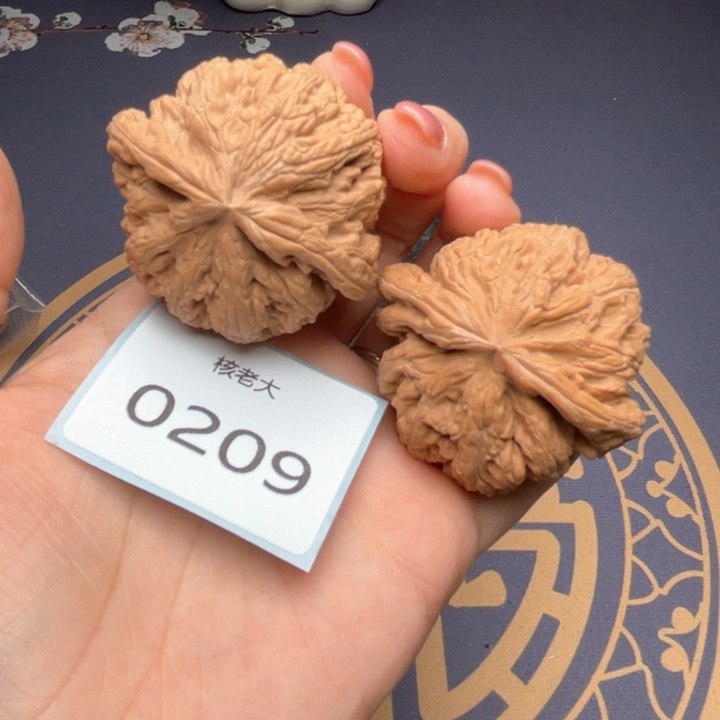 文玩核桃把件47大粗筋