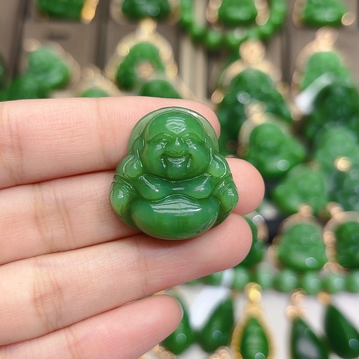 和田玉（碧玉）颈饰未镶嵌特价款，介意勿拍！