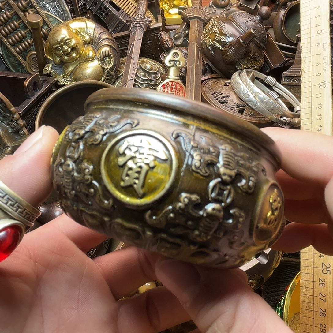 精美铜器收藏品等