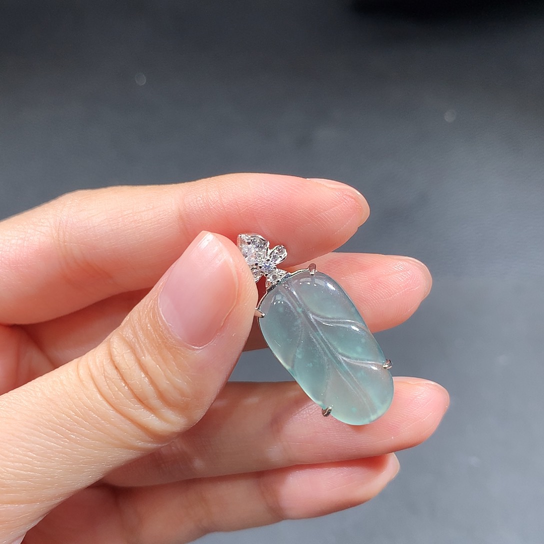 未镶嵌戒指翡翠翡翠