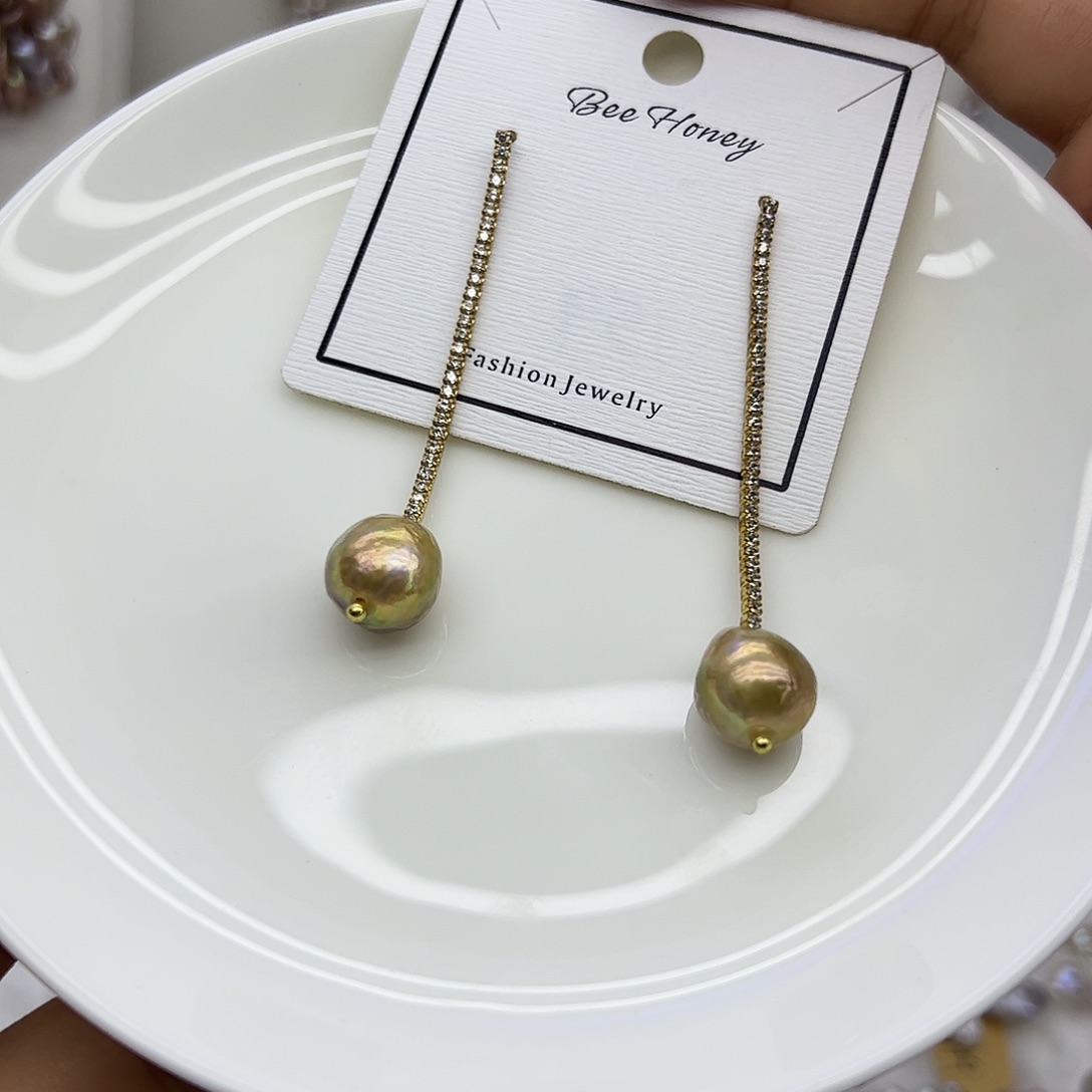 银S925镶嵌耳饰淡水珍珠