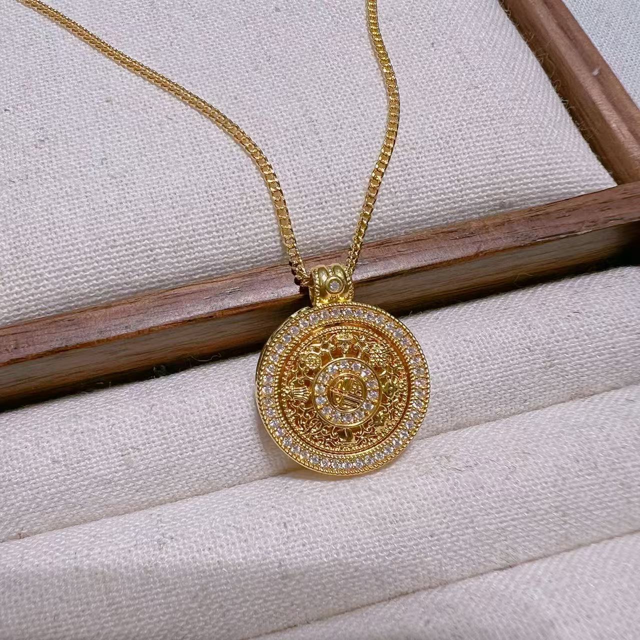 足金999 5D工艺微镶莫桑钻转动八宝罗盘黄金项链