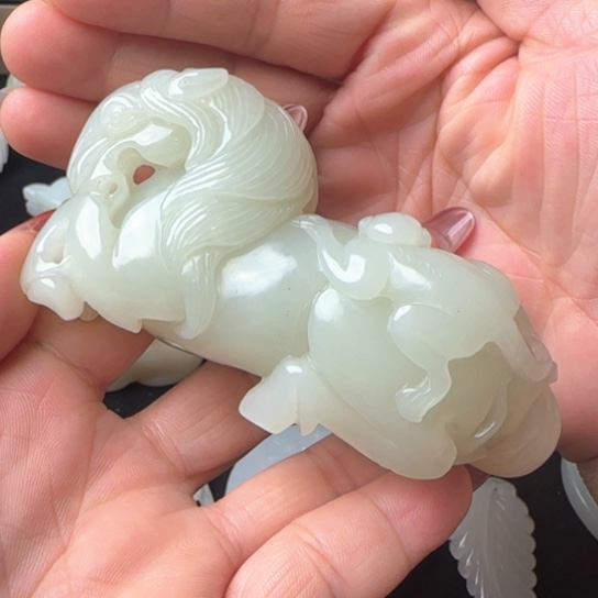 和田玉（糖玉）未镶嵌颈饰