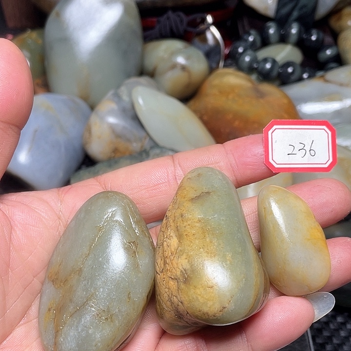 未镶嵌和田玉挂件236