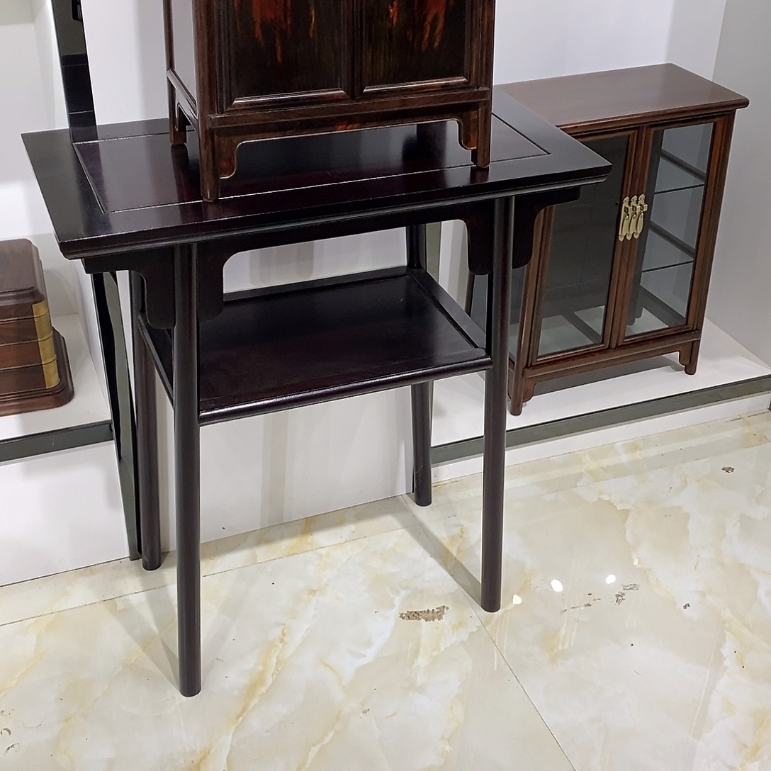 红酸枝木类成套家具一**意血檀条案