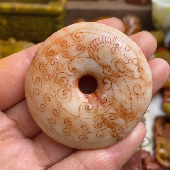 蛇纹石玉未镶嵌颈饰111