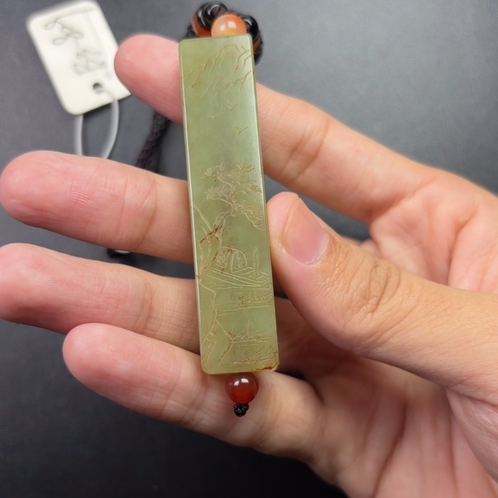 慶***矗和田玉未镶嵌颈饰