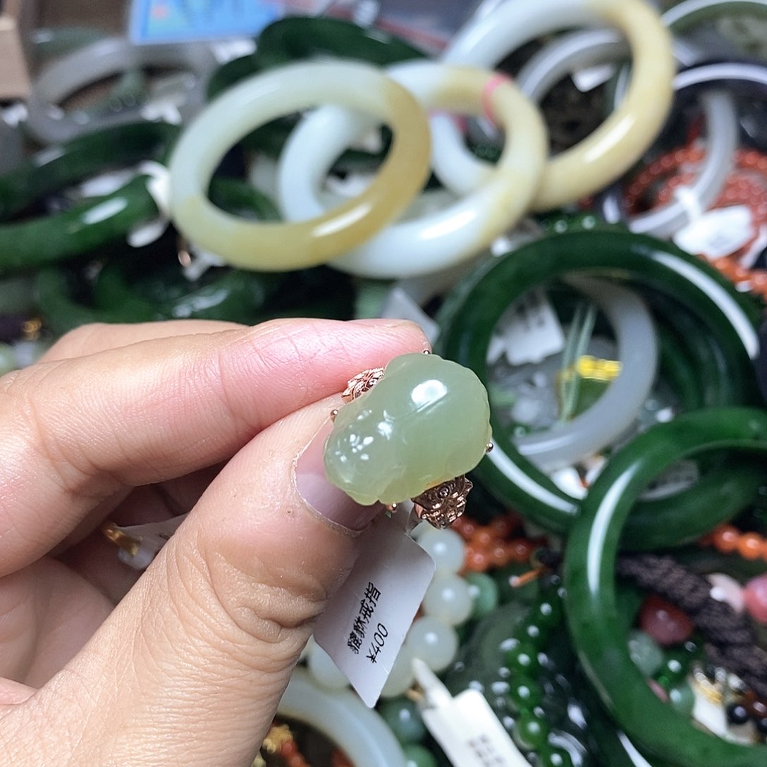 和田玉戒指银S925镶嵌