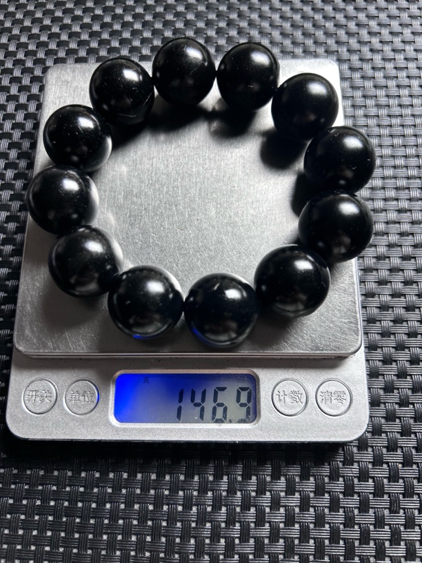 正宗新疆和田玉墨玉卡20手串