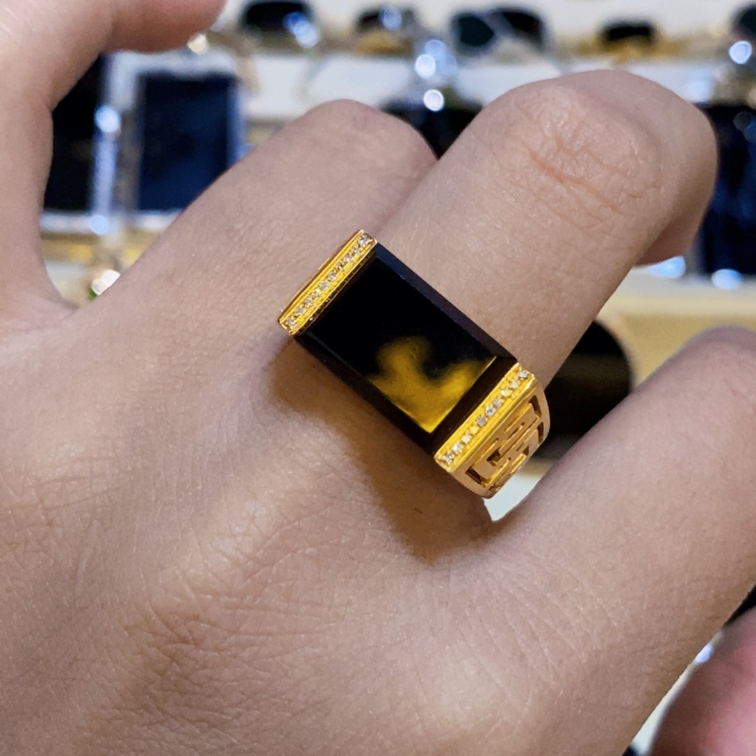 定制翡翠18K金镶嵌哦****?墨翠