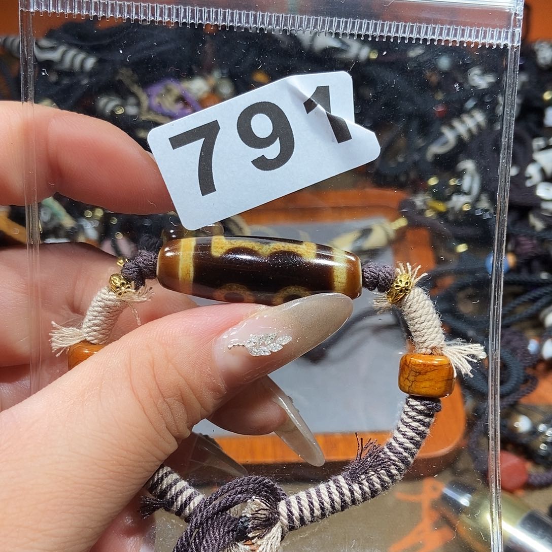 玛瑙/玉髓颈饰未镶嵌?****?