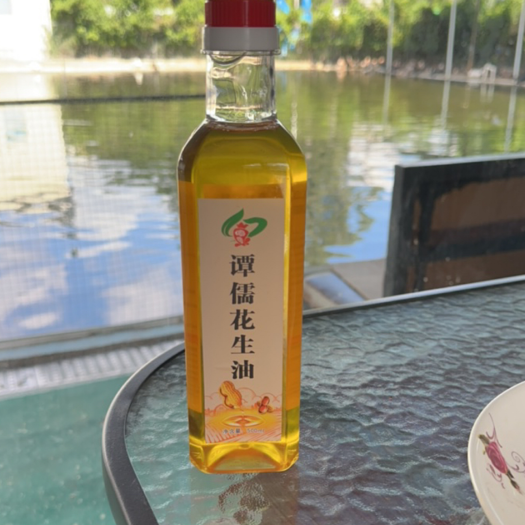 古法土制花生油：净含量500 ml