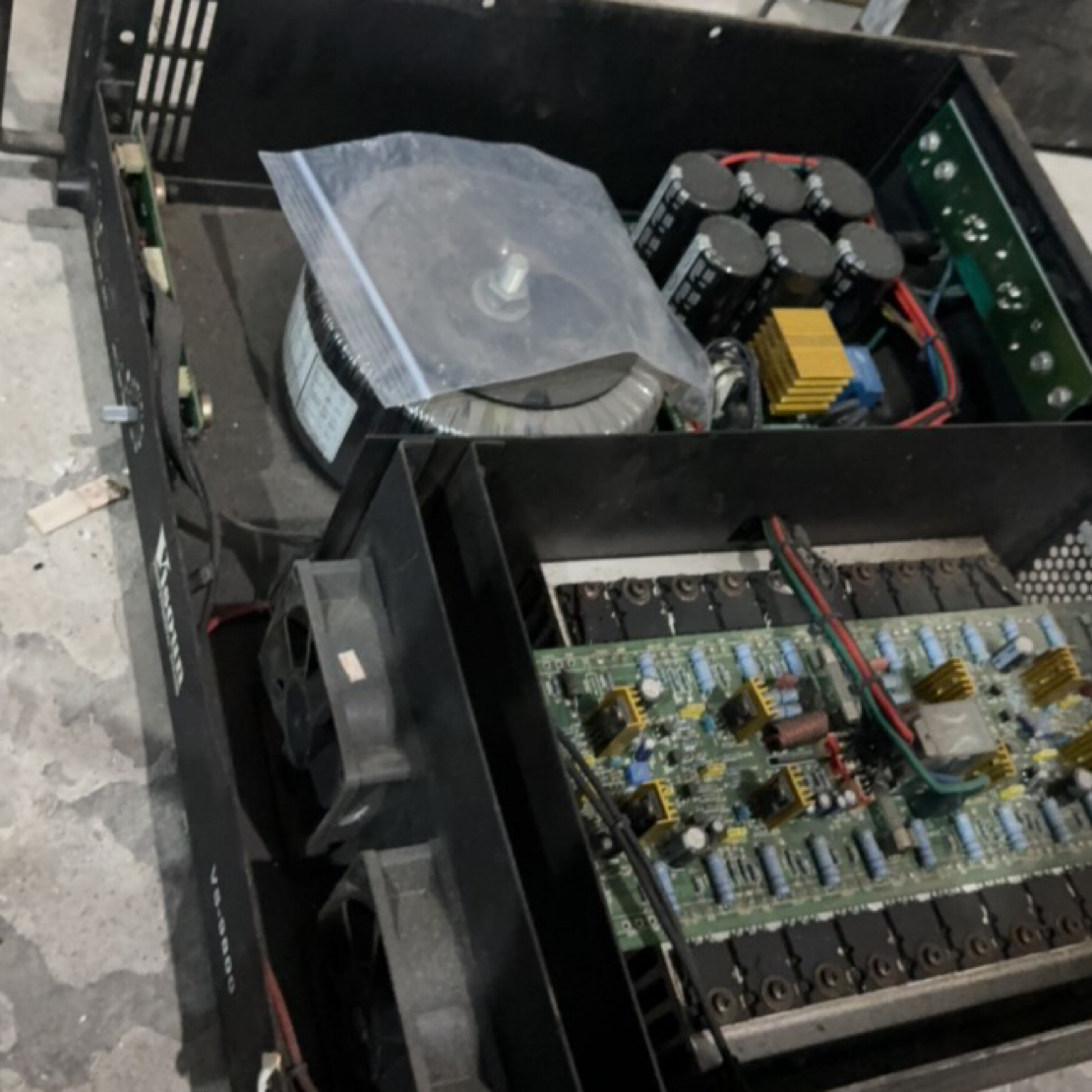 8新  二手功放机不退不包邮