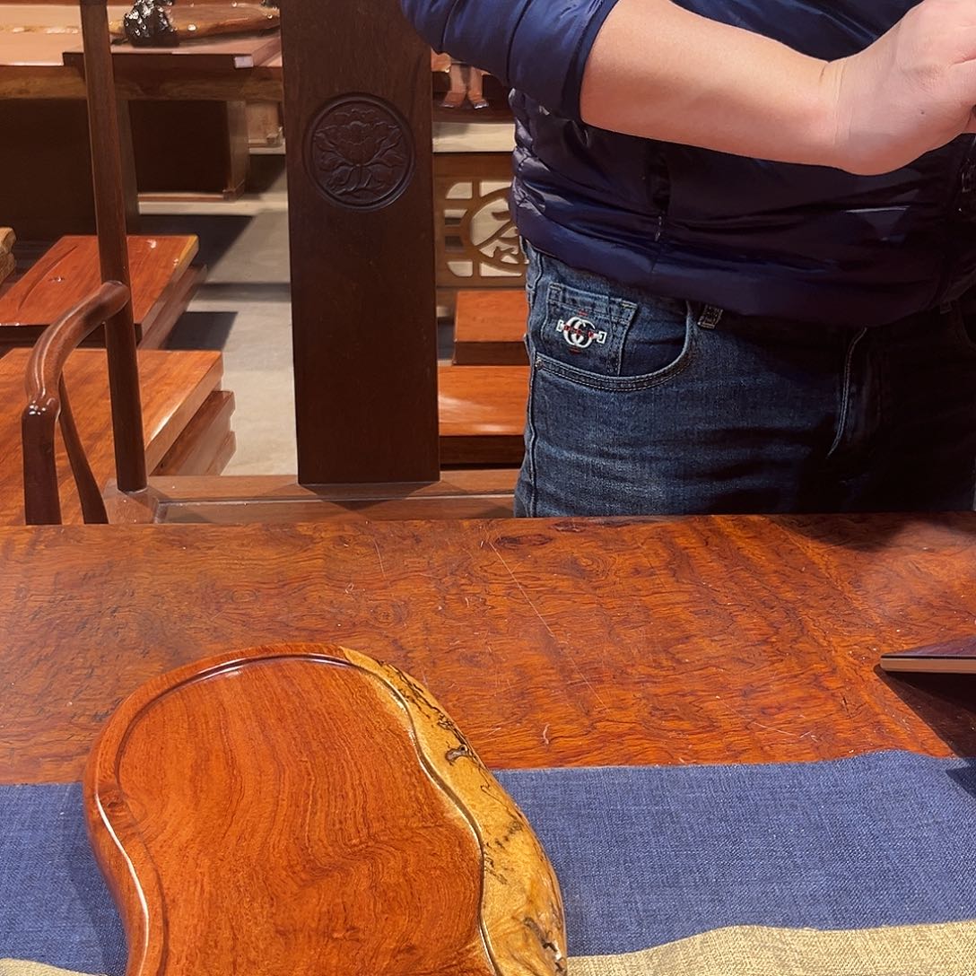 玉木（非红木类）巴花学名古夷苏木