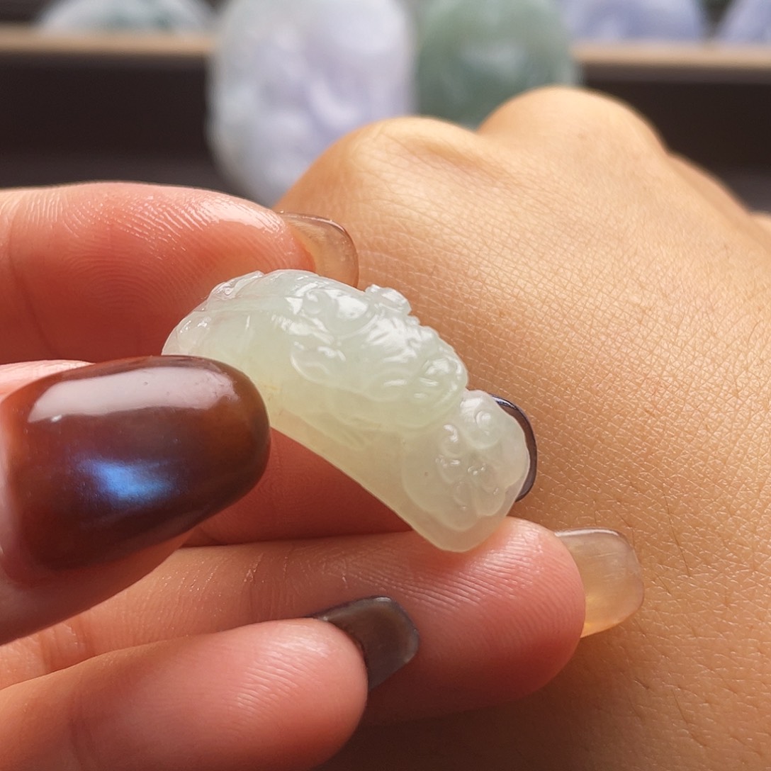 未镶嵌定制翡翠天然