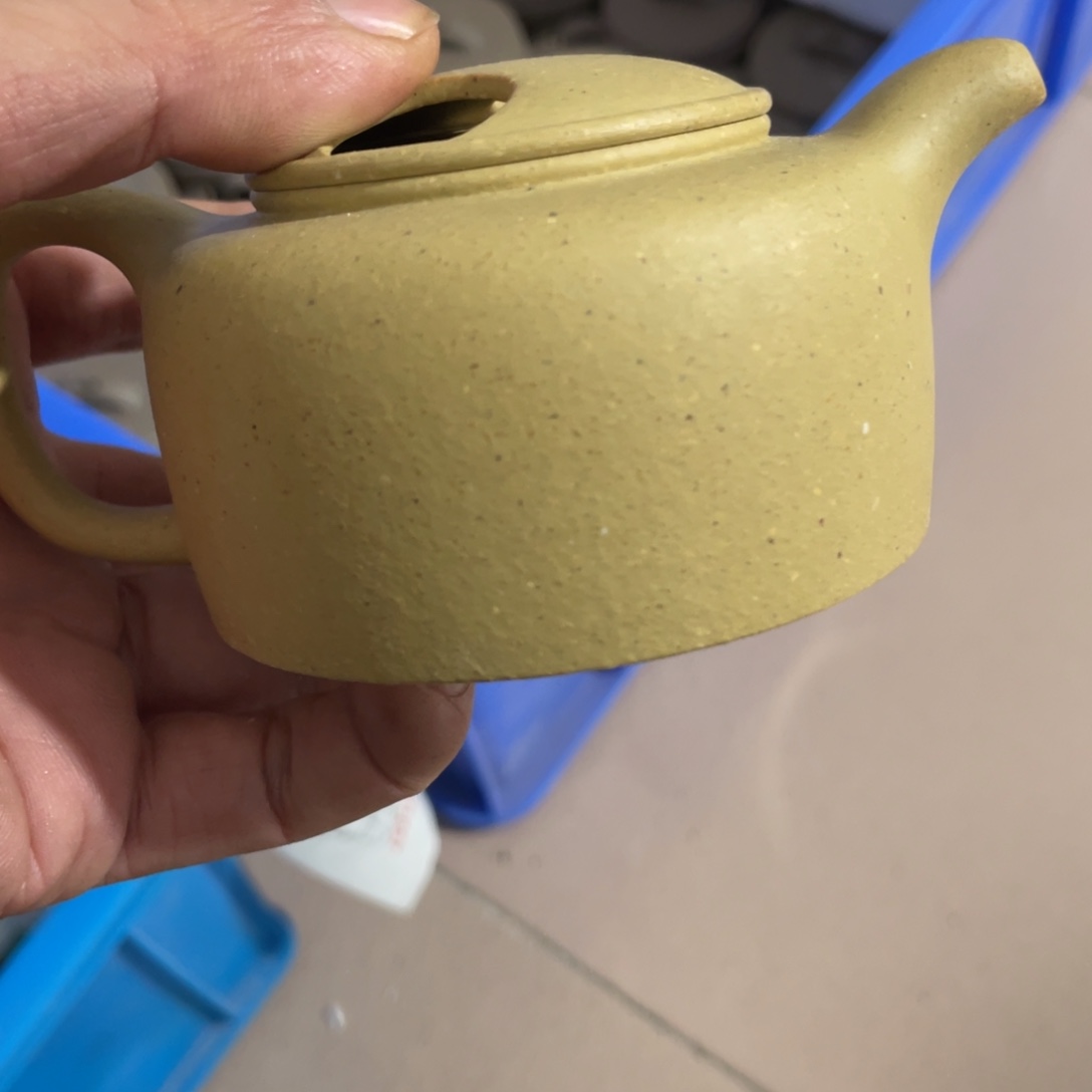 紫砂茶壶大水潭本绿