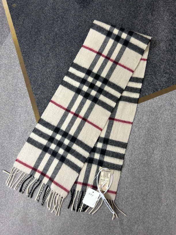 95新 BURBERRY/博柏利 Burberry格纹浅色围巾95新