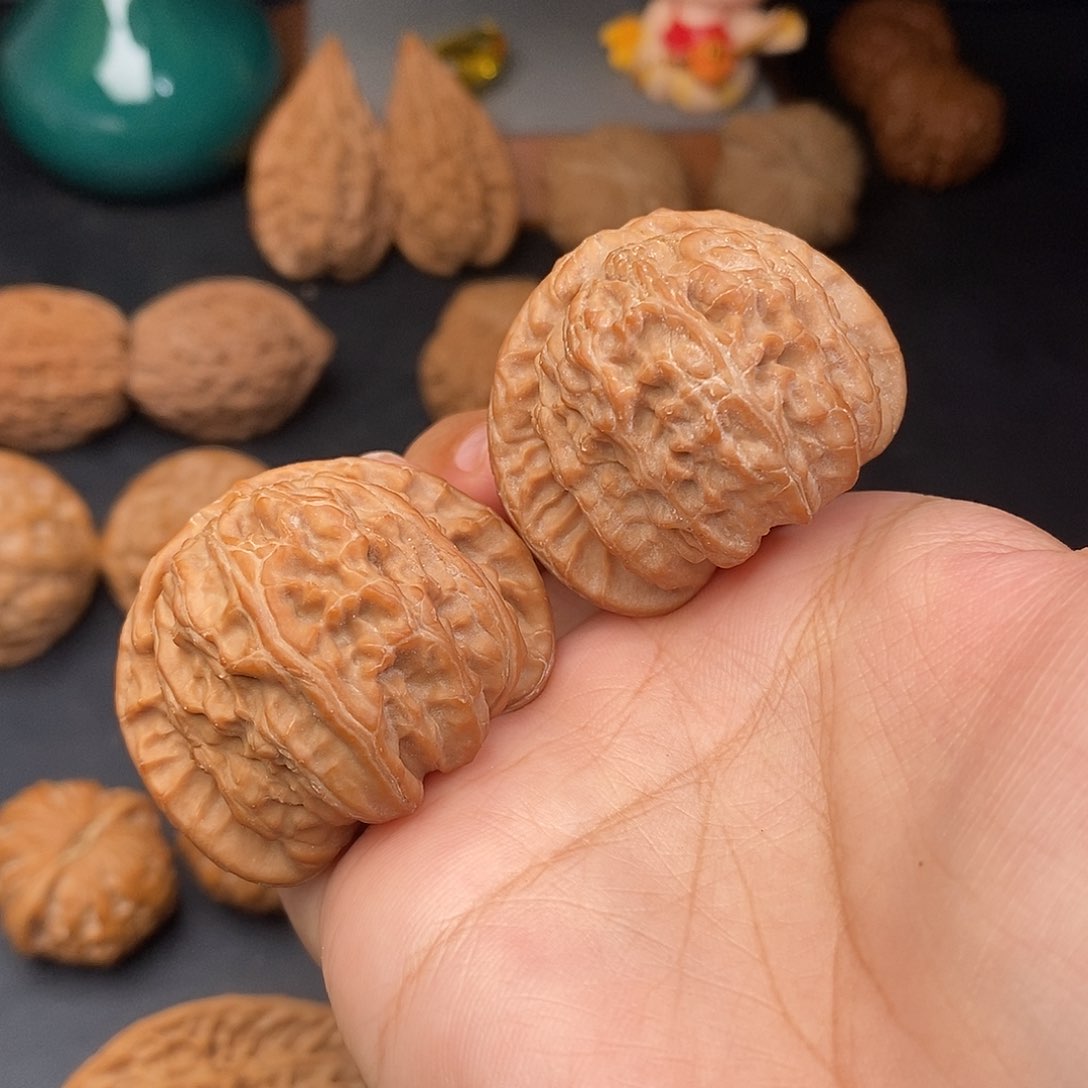 把件文玩核桃卡**博球白全品