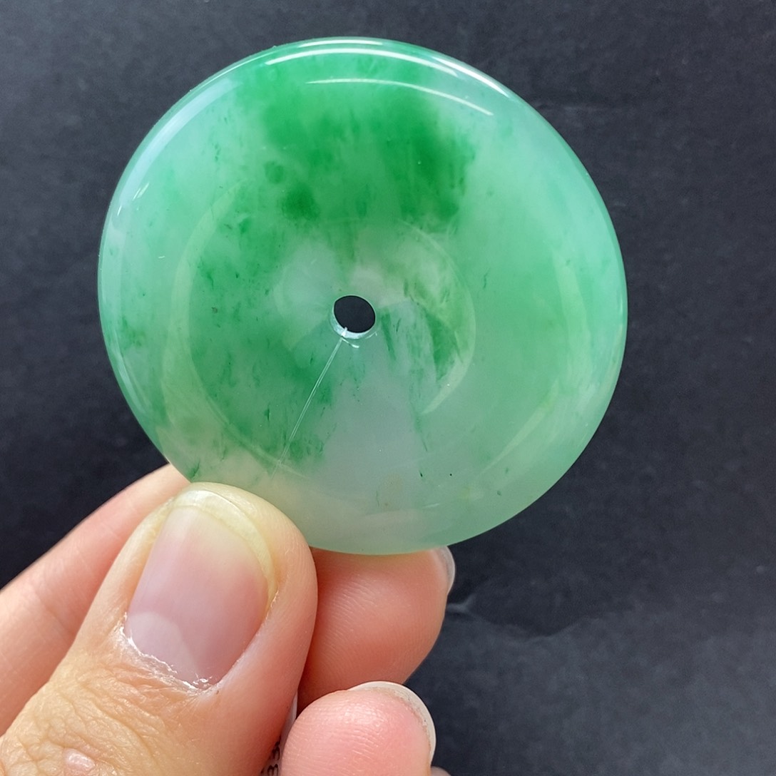 石英质玉颈饰未镶嵌