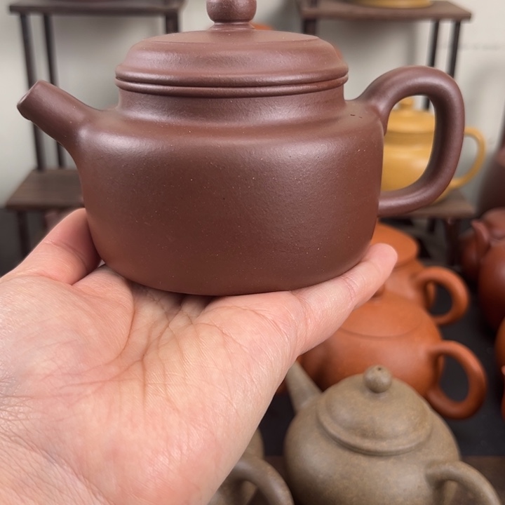 四***年紫砂茶壶半手德钟处理