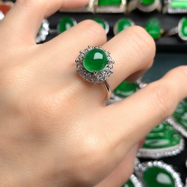 翡翠未镶嵌戒指戒指