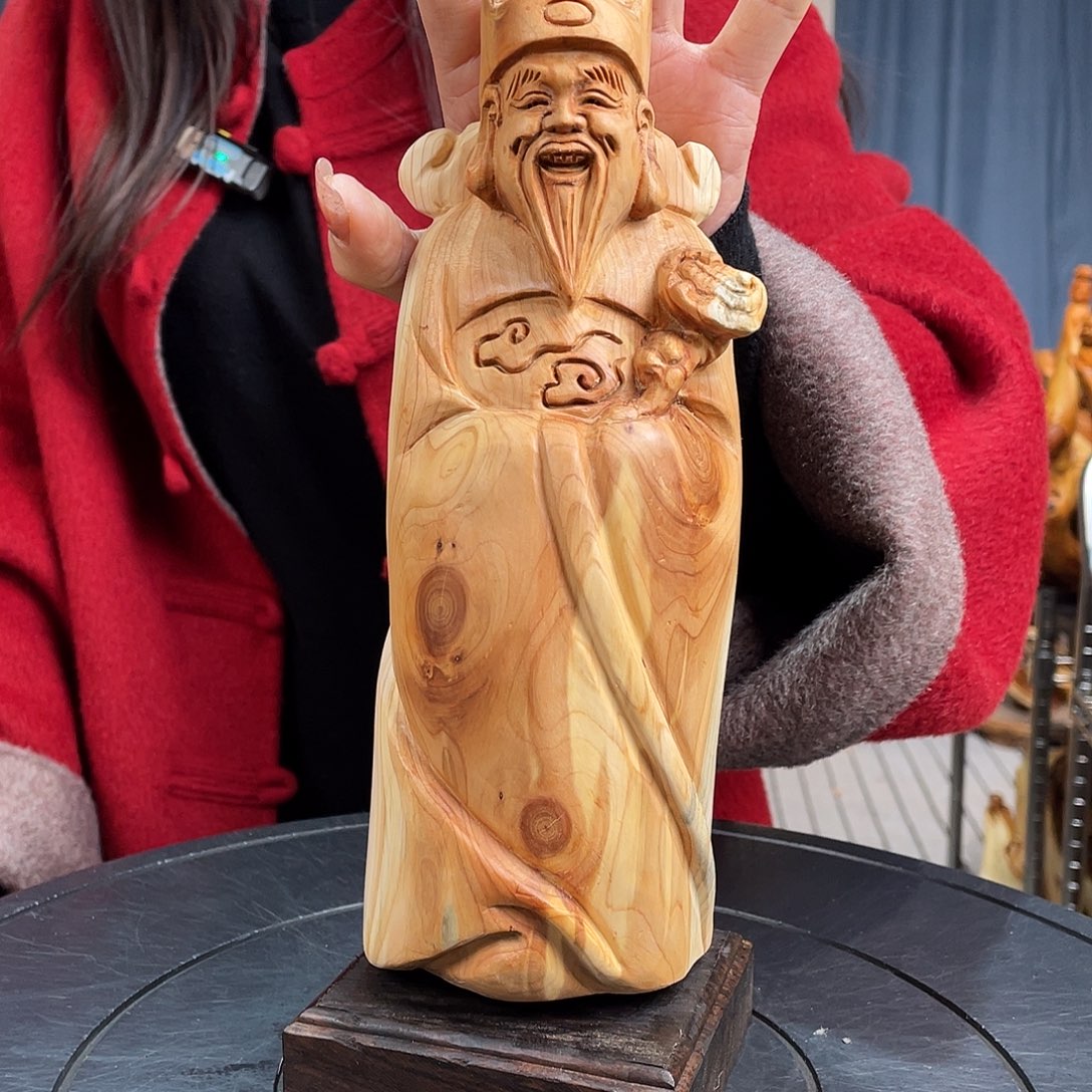 柏木（崖柏）随型艺术根雕