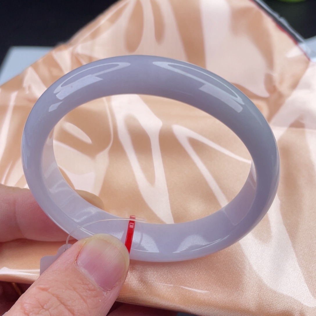 翡翠手镯未镶嵌林*53圈口贵妃