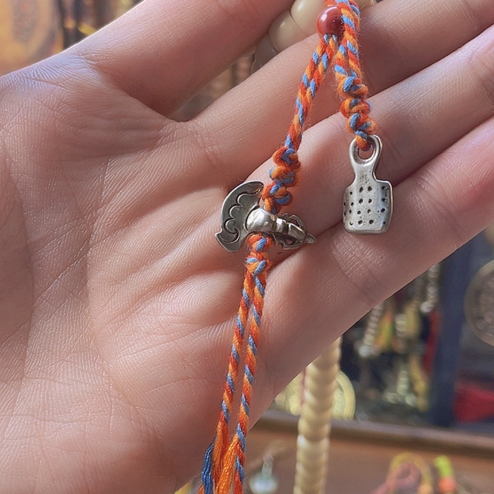 白铜策挂一套设计款式，现在