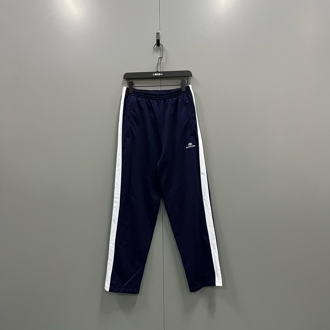 95新 Balenciaga/巴黎世家 (ll) 巴黎世家 锁扣logo长裤 48无领标