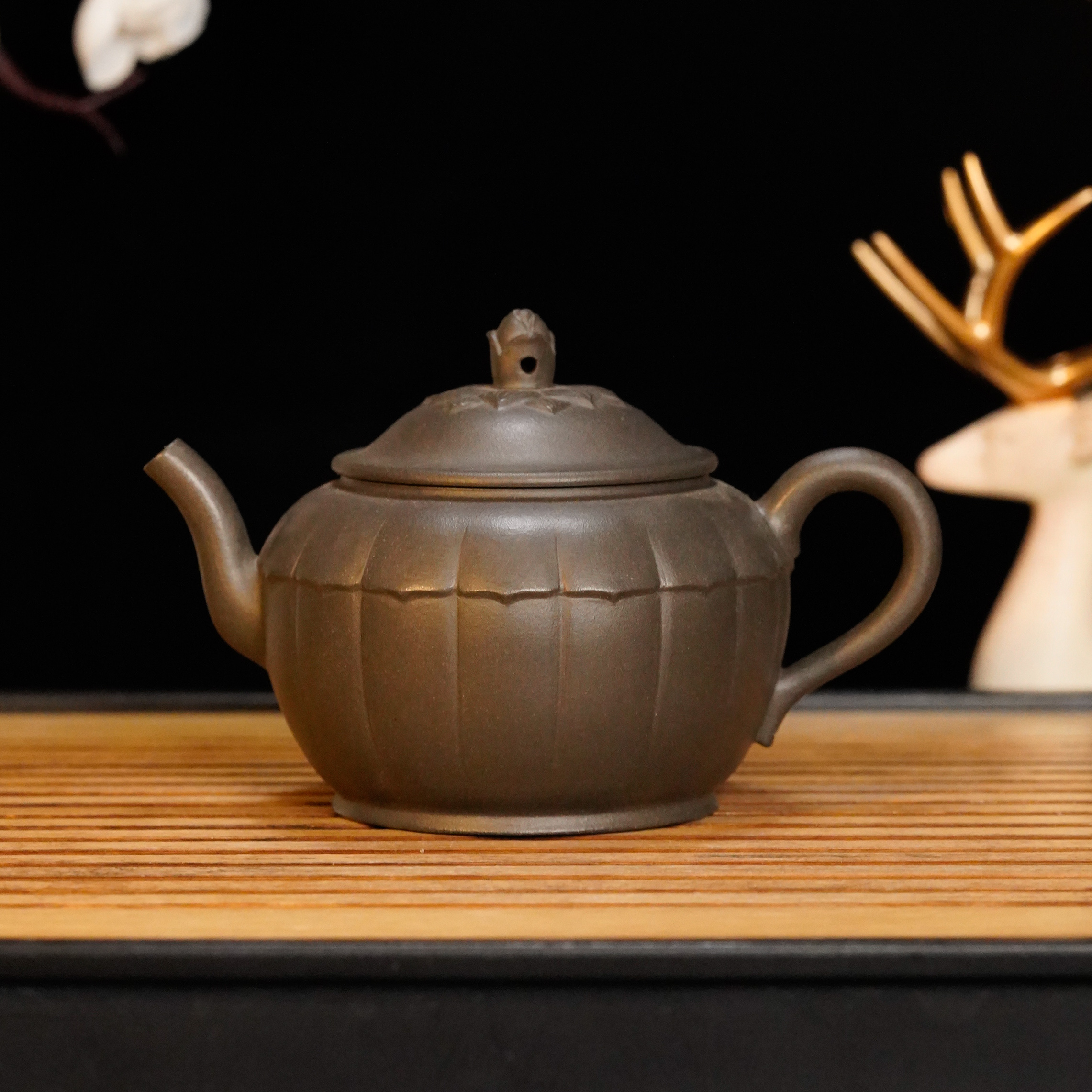 JP-023   蒋鹏  宜兴手工紫砂  宝莲