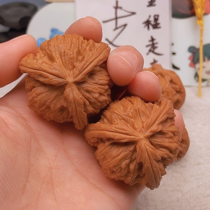 吊坠文玩核桃?****?三棱