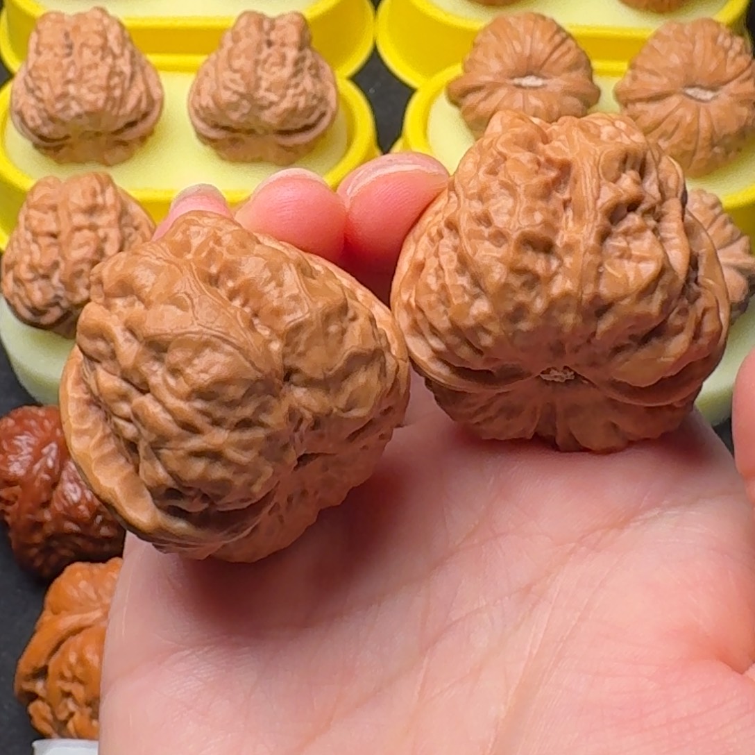 文玩核桃闪购精品蛤蟆36