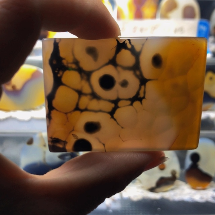 合金玛瑙/玉髓珠宝奇石95