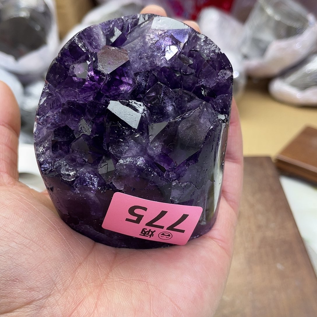 水晶大型摆件（非配饰）未镶嵌