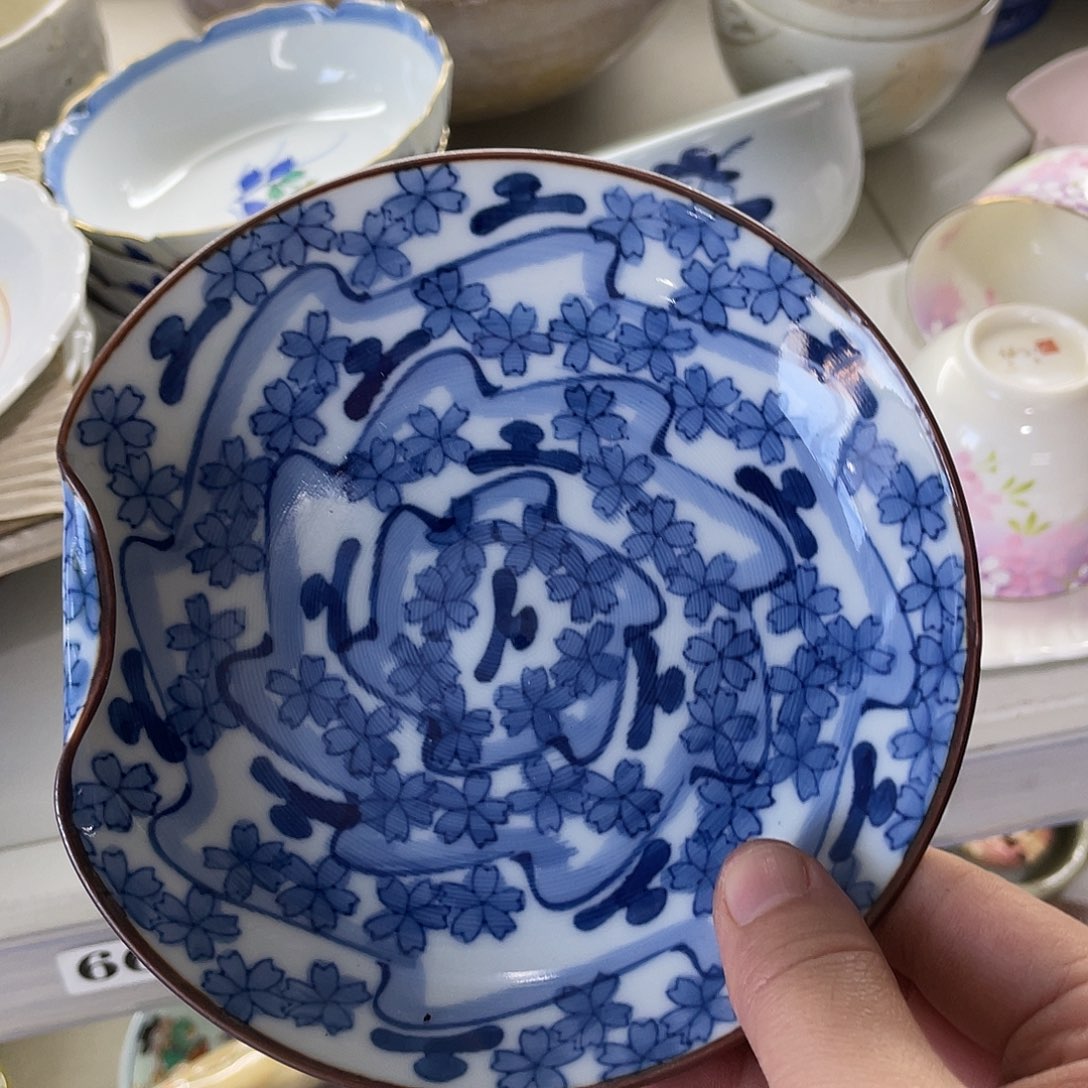 瓷片山**露哈哈哈我真的要把她带去隔离酒店