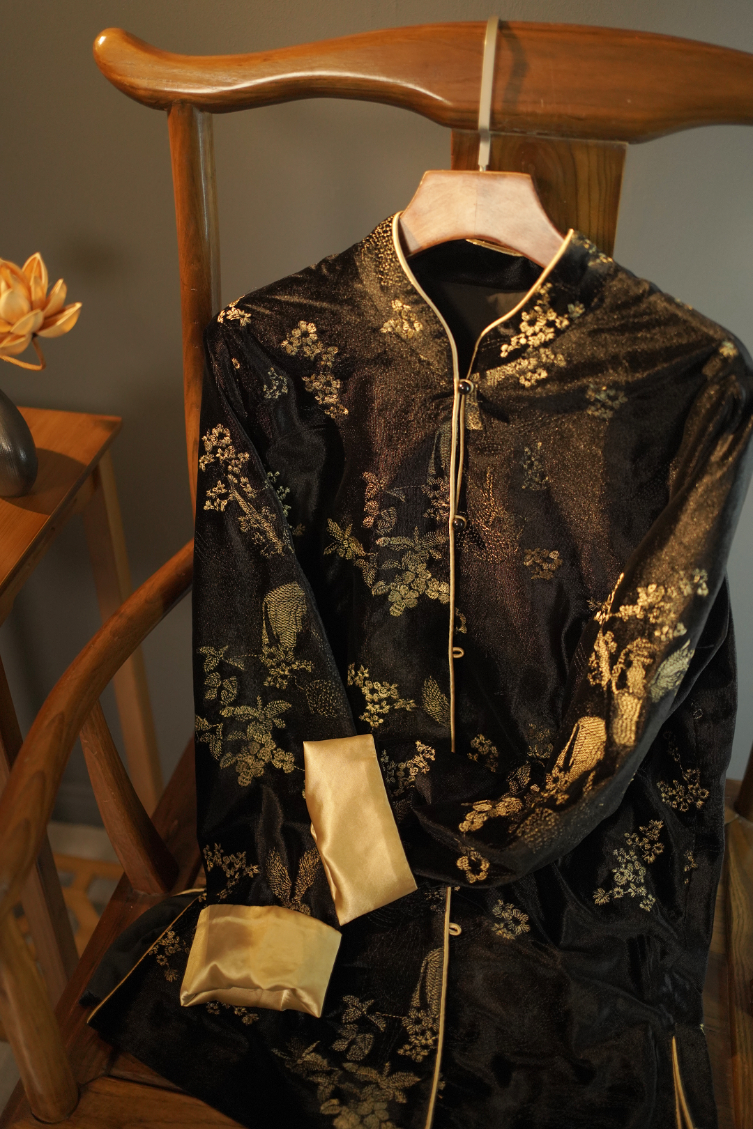 【金梅墨绒】黑丝绒中式休闲绣花复古轻奢上衣MJ13