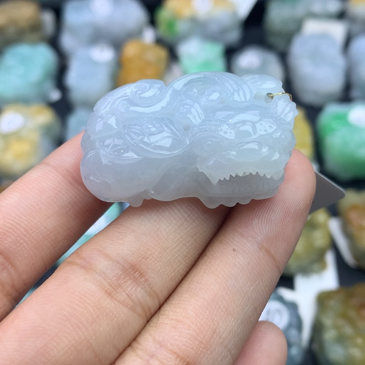 翡翠颈饰未镶嵌天然缅甸翡翠