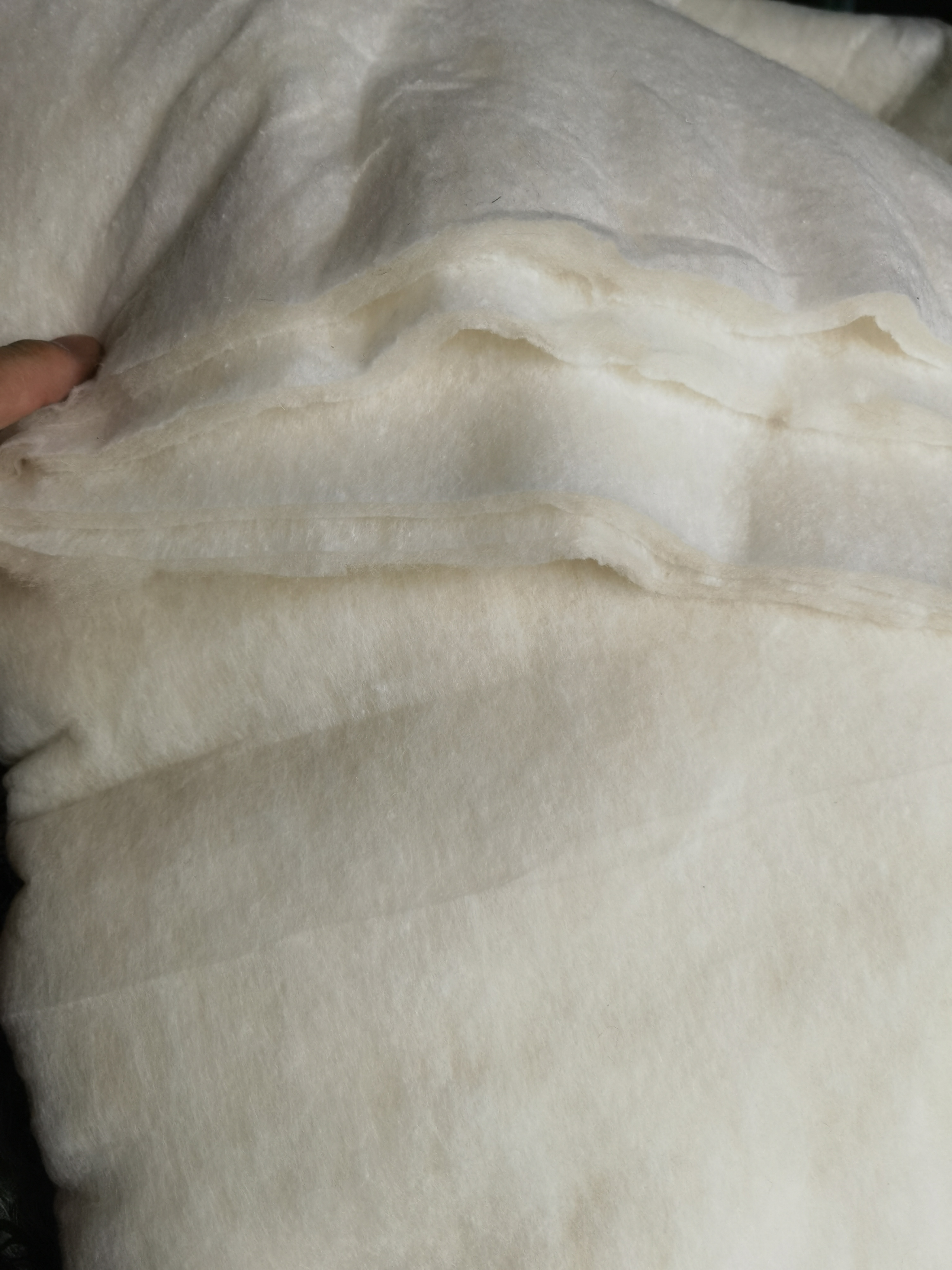 山羊绒絮片150克幅宽1.55米1斤2.5米