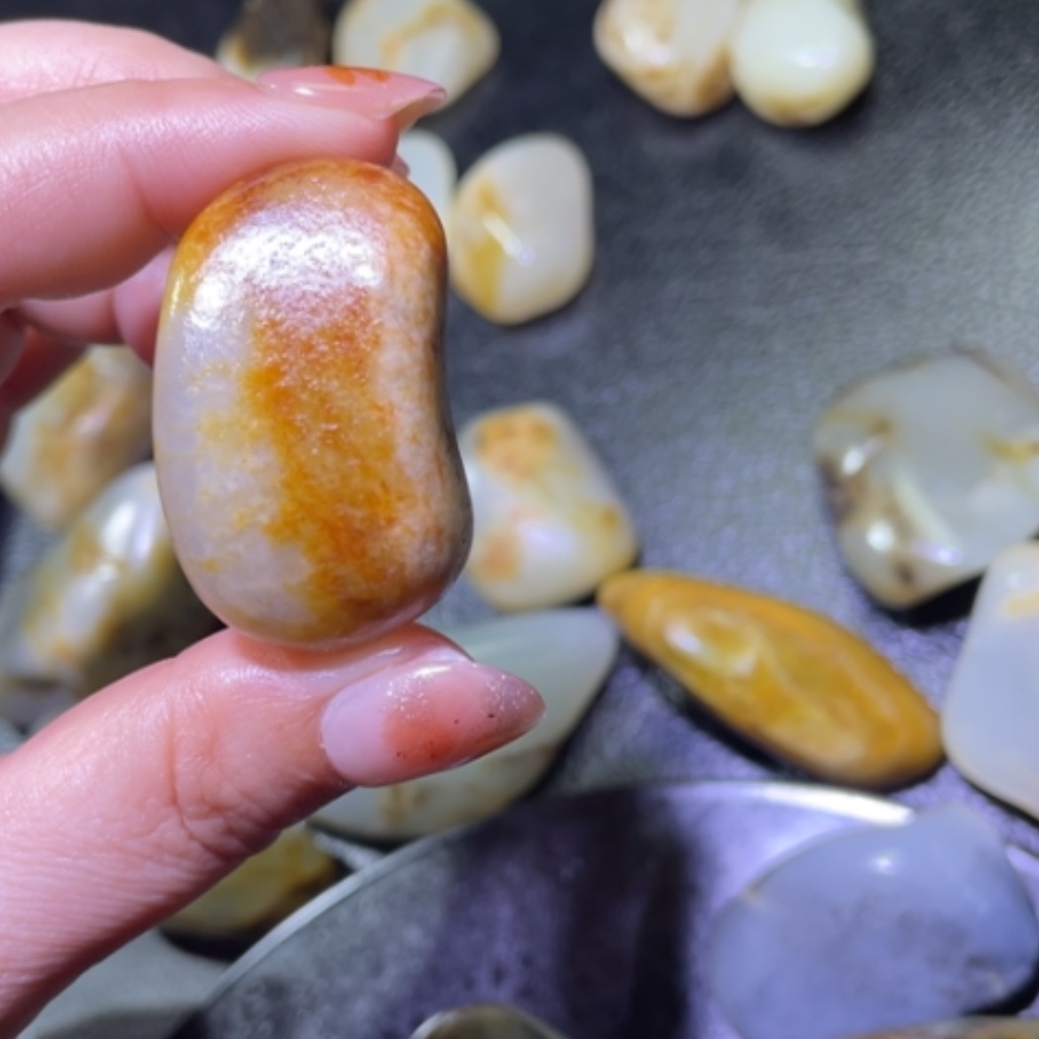【闪购商品】颈饰未镶嵌和田玉一**行