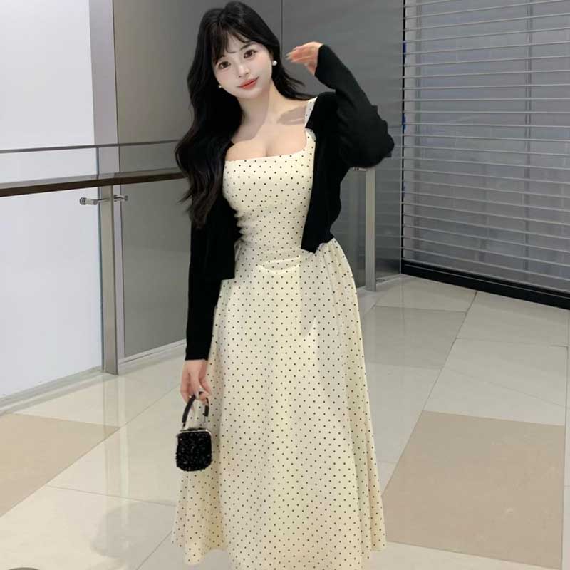 【两件套】波点吊带设计感显瘦收腰连衣裙套装D0711