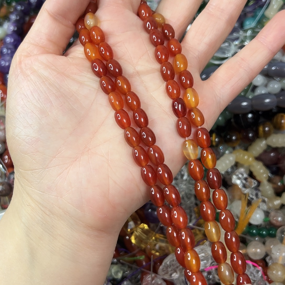 玛瑙/玉髓未镶嵌珠宝半成品，卡6x8玛瑙枣珠一条