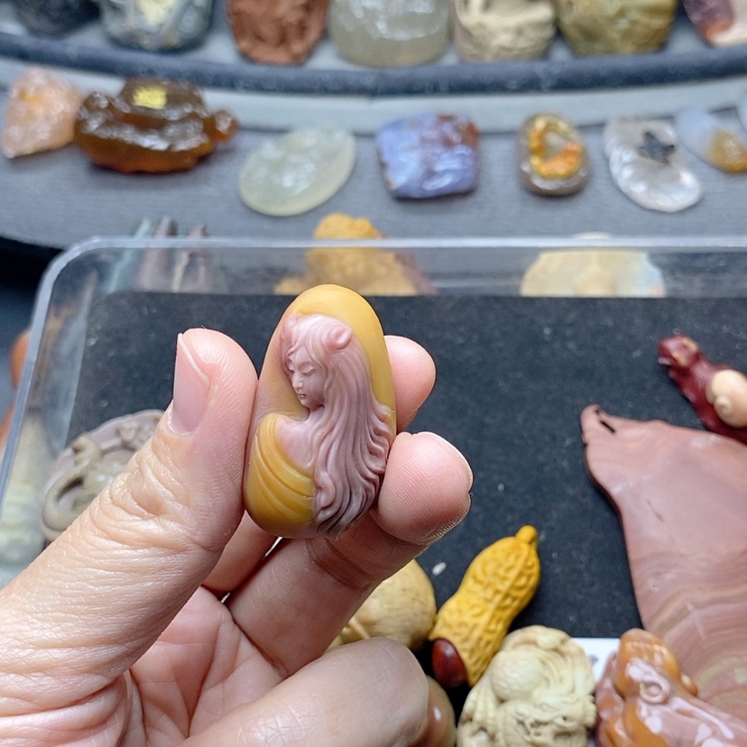 【闪购商品】定制石英质玉吊坠未镶嵌