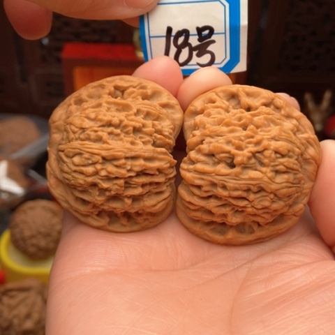 文玩核桃吊坠南疆43