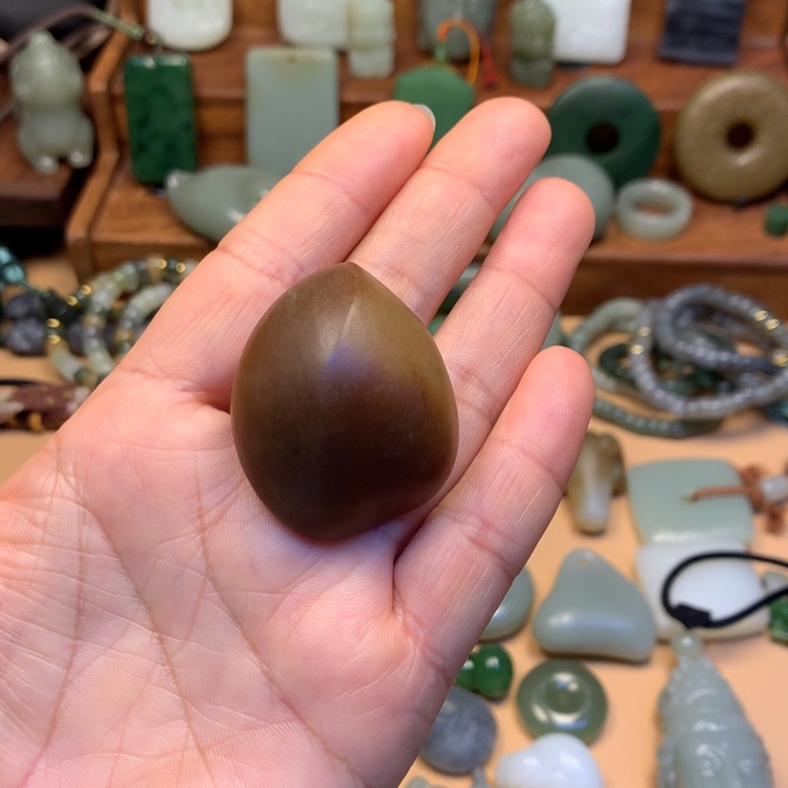 可***˶和田玉未镶嵌颈饰