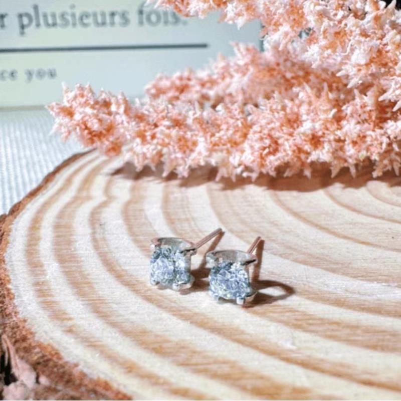 【QM珠宝】00130-4 重金 牛头耳钉 