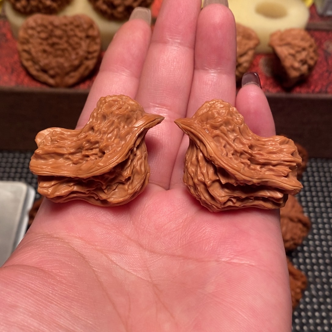 伴***生文玩核桃吊坠小鸟