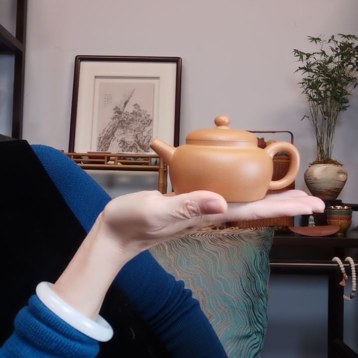 z***t茶杯紫砂老宕黄金段泥