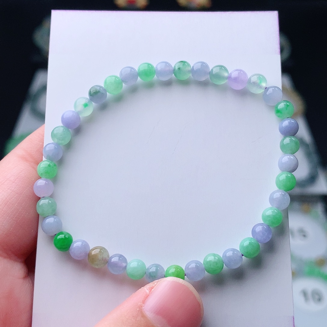 翡翠手串未镶嵌翡翠